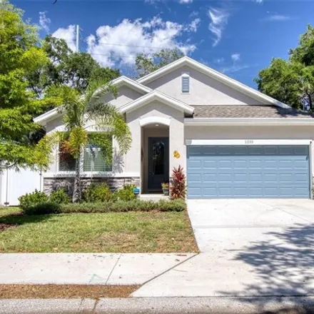 Buy this 3 bed house on 1223 New York Avenue in Dunedin, FL 34698
