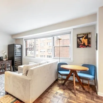 Buy this studio apartment on Bank of America in 1066 Lexington Avenue, New York