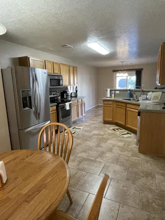 Image 6 - 6231 Bisbee Place Northwest, Albuquerque, NM 87114, USA - House for sale