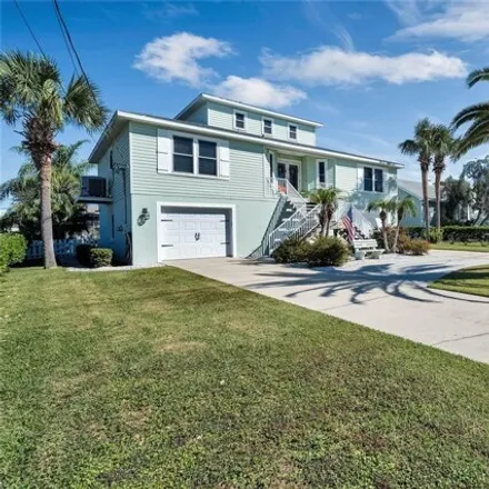 Image 4 - 4049 Cobia Dr, Hernando Beach, Florida, 34607 - House for sale