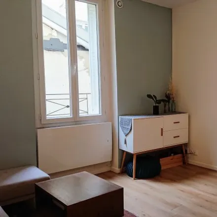 Image 2 - Paris 17e Arrondissement, IDF, FR - Apartment for rent
