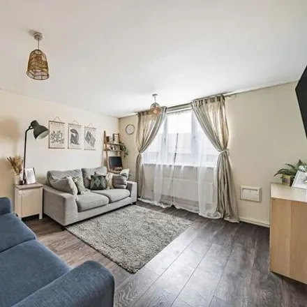 Buy this 2 bed apartment on Montagu Road in Angel Road, London