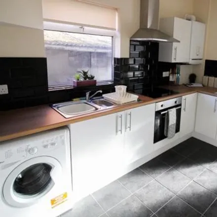 Rent this 5 bed house on Herrick Gardens in Doncaster, DN4 8NA