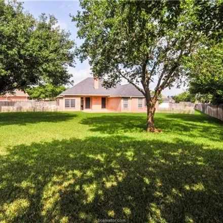 Image 2 - 3299 Liesl Court, College Station, TX 77845, USA - House for rent