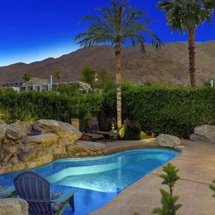 Image 9 - 265 East Via Colusa, Palm Springs, CA 92262, USA - Apartment for rent