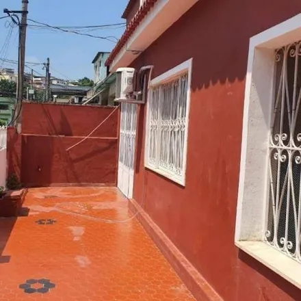 Buy this 2 bed house on Rua Pinheiro Chagas in Parque Anchieta, Rio de Janeiro - RJ