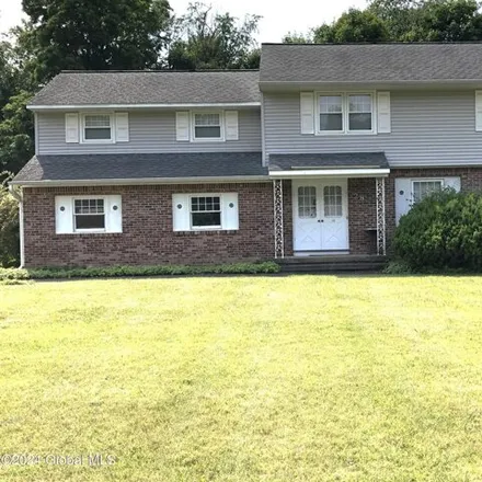 Buy this 4 bed house on 28 Country Fair Ln in Schenectady, New York