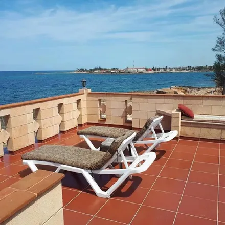 Rent this 2 bed room on Casa Oceanview in Calle 1, Cárdenas