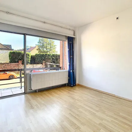 Rent this 2 bed apartment on Place Albert 1er 11 in 6041 Charleroi, Belgium