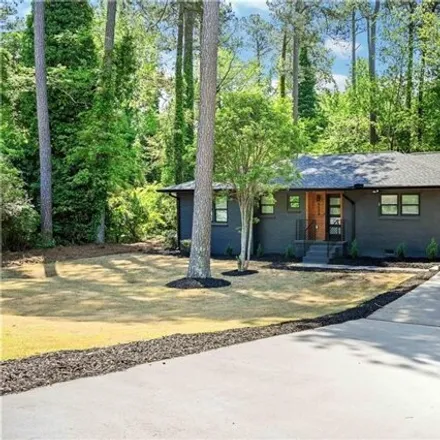 Image 2 - 4984 Tilly Mill Road, Dunwoody, GA 30338, USA - House for sale