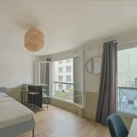 Rent this studio apartment on 19 Rue de l'Échiquier in 75010 Paris, France
