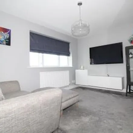 Rent this 1 bed apartment on Chaffinch Green in Havant, PO8 9UG