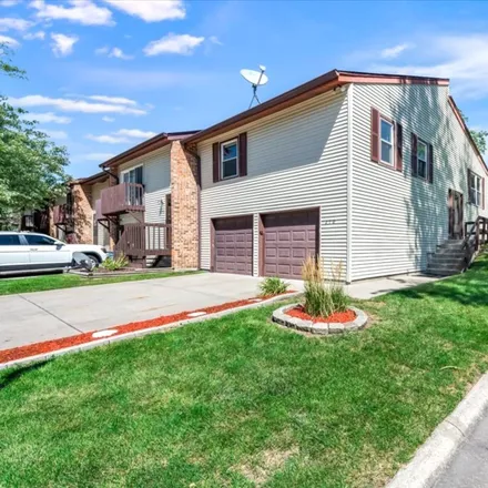 Image 3 - 270 Old Elm Drive, Bolingbrook, IL 60440, USA - Townhouse for sale