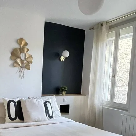 Rent this 1 bed apartment on Rocade Minière in 59500 Douai, France