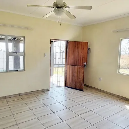 Rent this 3 bed apartment on Power Line Road in Bolton Wold AH, Midvaal Local Municipality