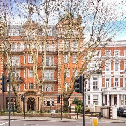 Rent this 5 bed apartment on Blomfield Court in Maida Vale, London