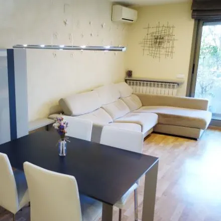 Rent this 5 bed apartment on Passeig del Taulat in 168-176, 08019 Barcelona