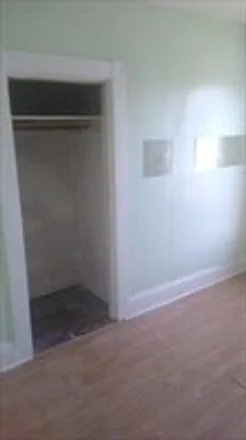 Image 4 - 8;10 Taber Avenue, Brockton, MA 02303, USA - Apartment for rent