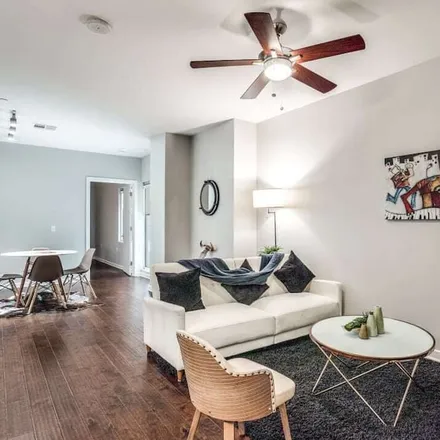 Rent this 2 bed apartment on Dallas