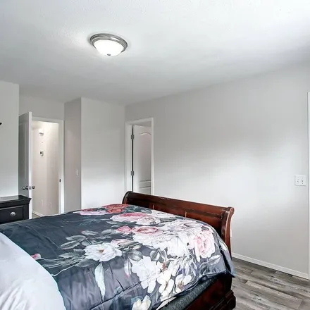 Image 1 - Calgary, AB T3G 5J9, Canada - House for rent