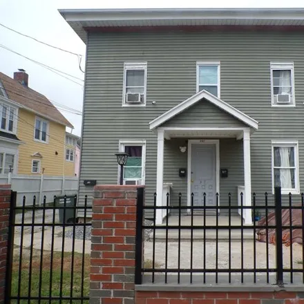 Buy this 12 bed house on 327 William Street in Bridgeport, CT 06608