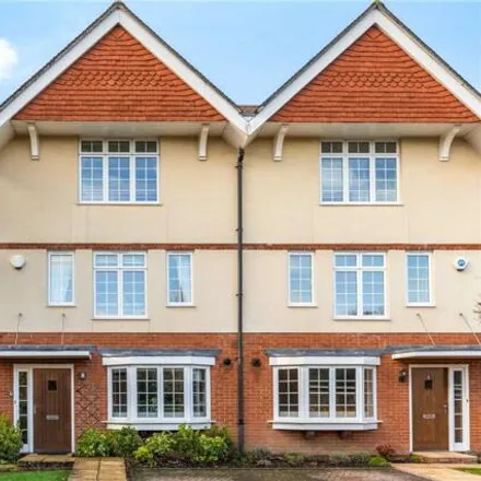 Buy this 4 bed townhouse on Winchester Close in London, BR2 0PX