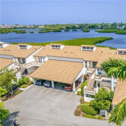 Buy this 2 bed condo on 726 Bird Bay Drive West in Venice, FL 34285