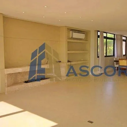 Rent this 3 bed apartment on Avenida Governador Irineu Bornhausen in Agronômica, Florianópolis - SC