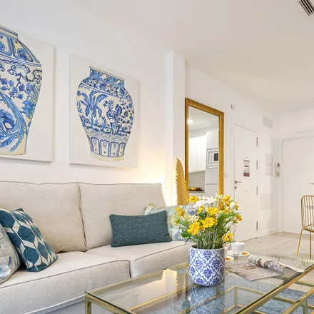 Rent this studio apartment on Rbnb in Calle Nevot, 18009 Granada