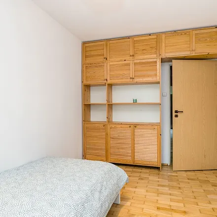 Rent this 3 bed apartment on Stefana Bryły 2 in 02-685 Warsaw, Poland