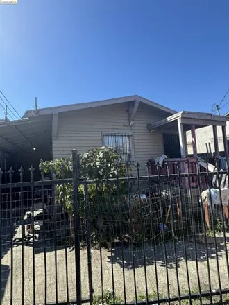 Buy this 3 bed house on 1425 79th Avenue in Oakland, CA 94621