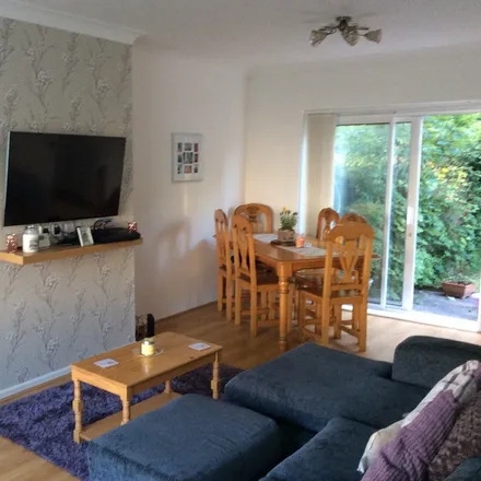 Image 2 - Cardiff, Rumney, WLS, GB - House for rent