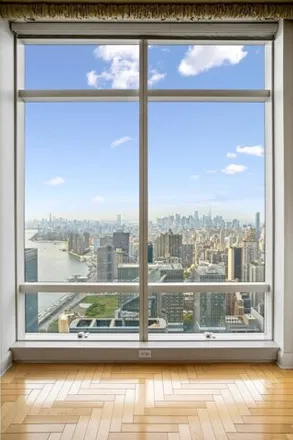 Buy this 3 bed condo on Trump World Tower in 845 1st Avenue, New York