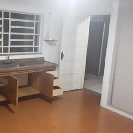 Buy this 2 bed house on Rua Bento de Almeida Paes in São Rafael, São Paulo - SP