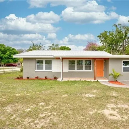 Buy this 3 bed house on 406 South Florida Avenue in Avon Park, FL 33825