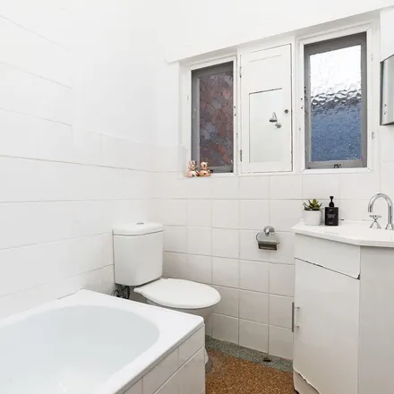 Image 2 - Watson Street, Bondi NSW 2026, Australia - Apartment for rent