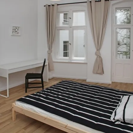 Rent this 3 bed room on Reichenberger Straße 90 in 10999 Berlin, Germany