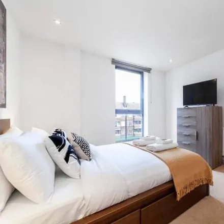 Image 7 - London, E9 7QQ, United Kingdom - Apartment for rent