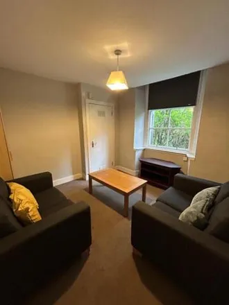 Image 6 - 5 Caledonian Place, City of Edinburgh, EH11 2AJ, United Kingdom - Apartment for rent