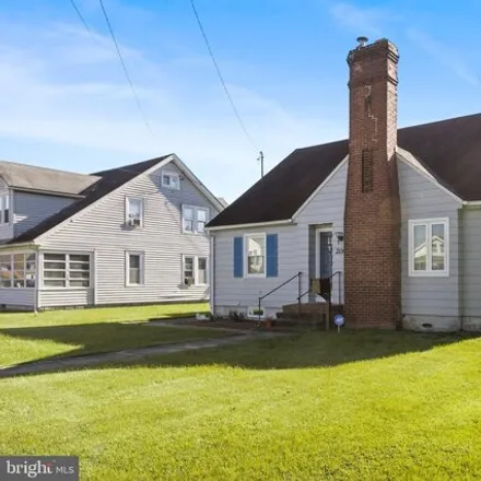 Buy this 4 bed house on 204 Delaware Avenue in Harrington, Kent County