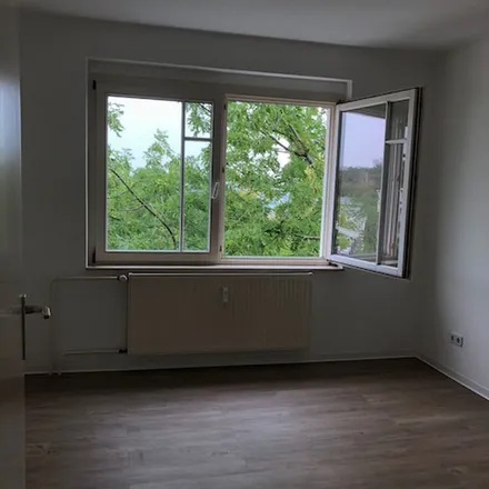 Image 2 - Flemminger Weg 89, 06618 Naumburg (Saale), Germany - Apartment for rent