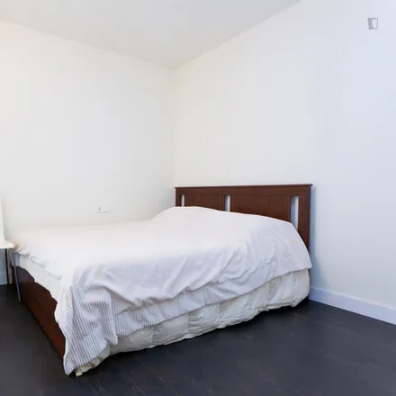 Rent this 2 bed apartment on Casa Calvet in Carrer de Casp, 48