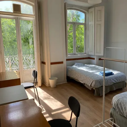 Rent this 4 bed room on Zaafran in Largo Dona Estefânia 7, 1000-126 Lisbon