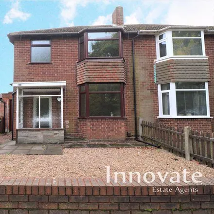Rent this 3 bed duplex on Penncricket Lane in Causeway Green, B65 0RE