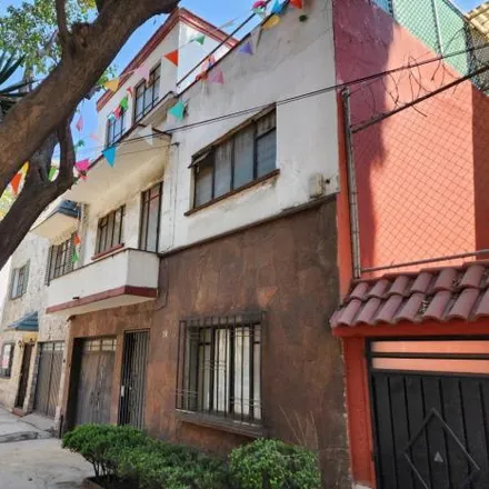 Buy this 4 bed house on Calle Mier y Pesado in Colonia Del Valle, 03103 Mexico City