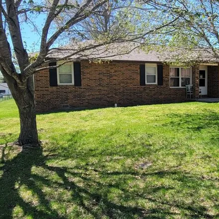 Buy this 3 bed house on 2370 West Colgate Street in Bolivar, MO 65613