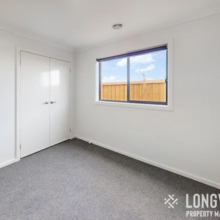 Image 6 - Oscar Crescent, Deanside VIC 3336, Australia - Apartment for rent