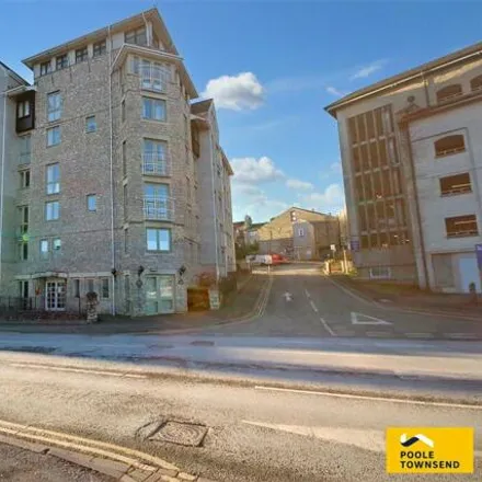 Image 1 - Blackhall Croft, Blackhall Road, Kendal, LA9 4UU, United Kingdom - Apartment for rent