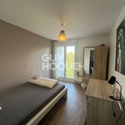 Image 5 - 47 rue de Morlaix, 29200 Brest, France - Apartment for rent