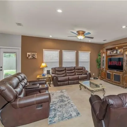 Image 3 - East 28th Street, Stonegate Colonia Number 1, Mission, TX 78573, USA - House for sale